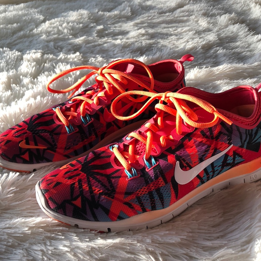 Nike Free Runners Size 8.5